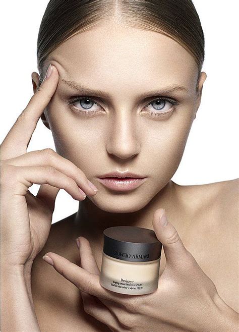 Go For A Barely There Makeup Look With Giorgioarmani Designer Shaping Cream Foundation