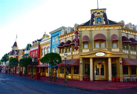 Edi Disney Main Street Usa 6ebde19f32bbc2b2 Disneyland Main Street