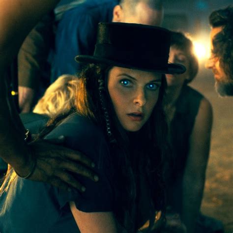 Nonton film doctor sleep (2019) subtitle indonesia streaming movie download gratis online. 'Doctor Sleep' Ending: How the Movie Compares to the Book