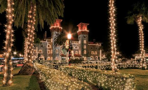 Top 7 Best Places To Visit In The Us During Christmas Knowinsiders