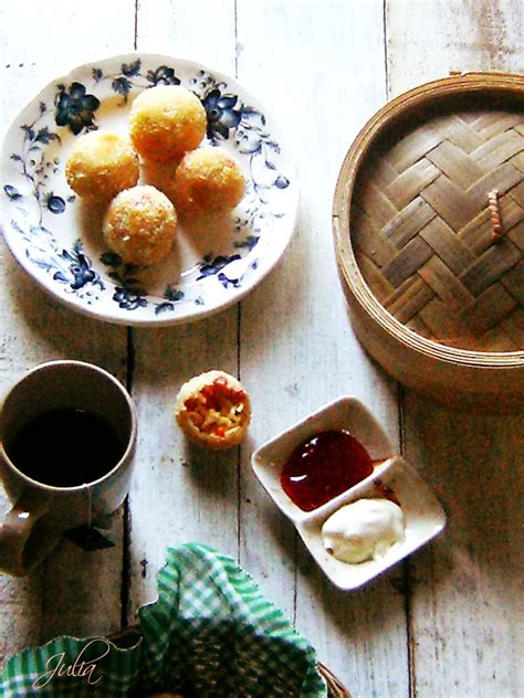 Beberapa menu sarapan pagi dapat anda persiapkan sendiri di rumah dengan waktu yang singkat. Julia Homemade: Jom Sarapan Dengan Bebola mie Rangup