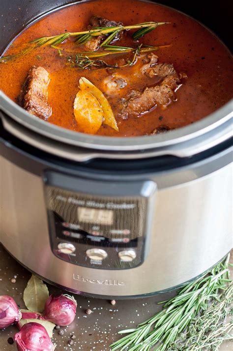 cooker pressure oxtail stew fat cook gastrosenses serve potatoes pot carrots excess skim accumulated minutes any