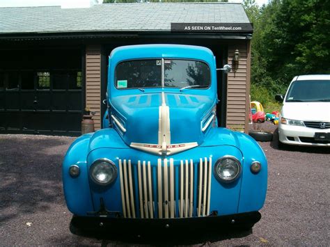 1946 Ford Stepside Pickup Vintage Hot Rod