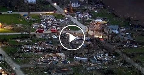 Tornadoes Rip Through Midwest One Person Killed The New York Times