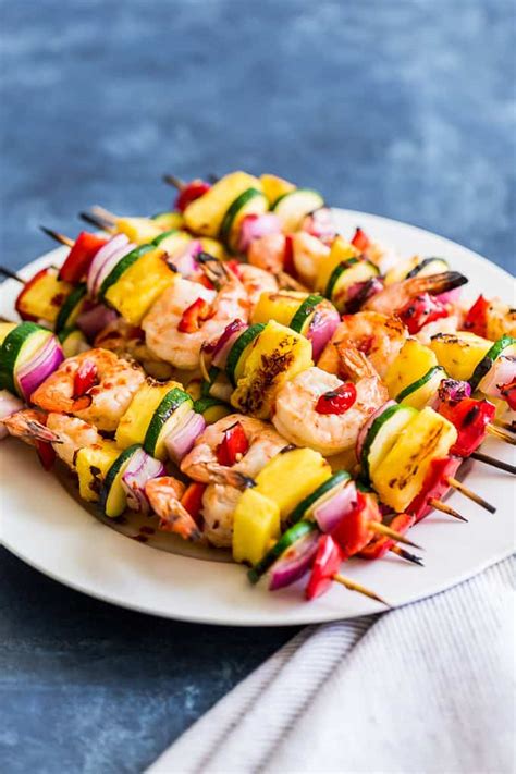 Apr 09, 2021 · soaking the skewers in water for an hour or more will ensure that the wood doesn't burn while you're grilling your shrimp and pineapple skewers. Tropical Sweet Chili Shrimp Skewers | Get Inspired Everyday!