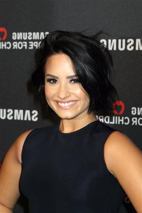 The x factor judge tweeted a photo of her new, shorter haircut tuesday night. 20 Ideas of Demi Lovato Short Hairstyles