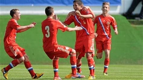 Российская юношеская сборная по футболу вышла в финал чемпионата Европы