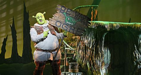 Review Shrek The Musical — 3d Theatricals Cerritos Center For The