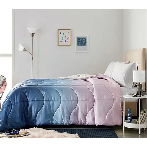 Twin Xl Comforter On Bed Hanaposy