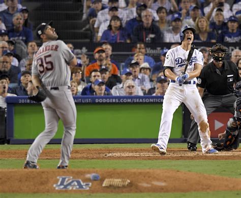 Corey Seager S World Series Home Run Had Everyone Excited In Game 2
