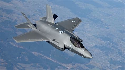 F 35 Fighter Jets Canada Buying 88 From Lockheed Martin