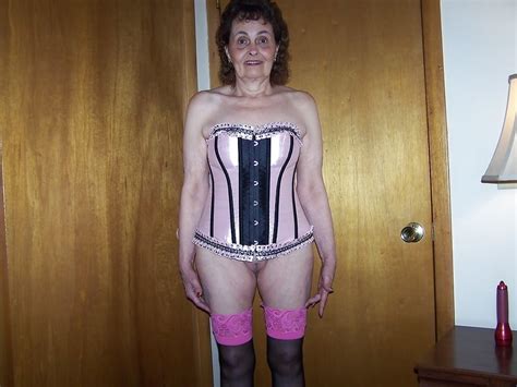 Only Hot Grannies And Matures In Solo Mix 1 Gregrotten 30 Pics
