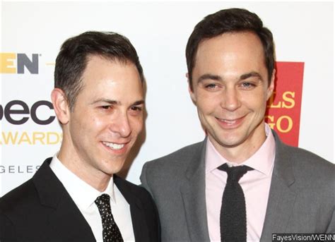 Big Bang Theory Star Jim Parsons Marries Longtime Bf Todd Spiewak