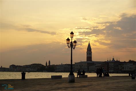 A Gorgeous Sunset In Venice Venice Italy Photography Venice Italy