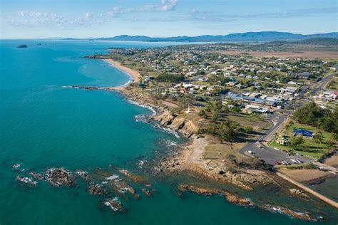 Cape capricorn light is an active lighthouse located on cape capricorn, a coastal headland on the northeast point of curtis island, in central queensland, australia. Capricorn Coast Visitor Information Centre (Yeppoon): UPDATED 2020 All You Need to Know Before ...