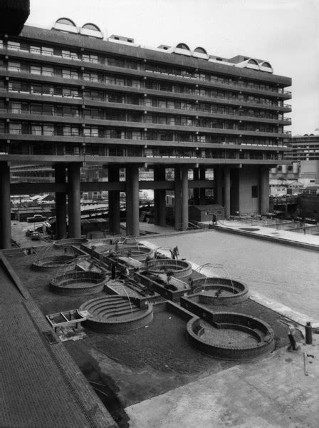 Barbican Estate City Of London Lakeside Garden And Terrace Under