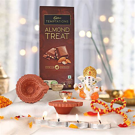 Buy Send Festive Trinkets Almond Treat Delight Online Fnp