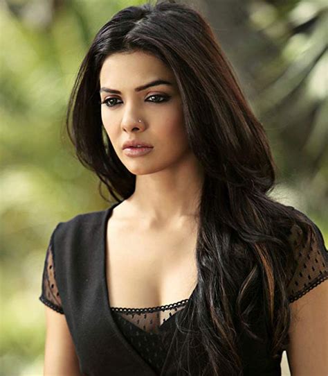 If you liked this hot top 50 south indian actresses, please like, tweet and share this on facebook , twitter , google+ , pin board or leave a comment. Top 10 Pakistani Female Models Name List with Photos 2019/20 | Female models, Pakistani actress ...