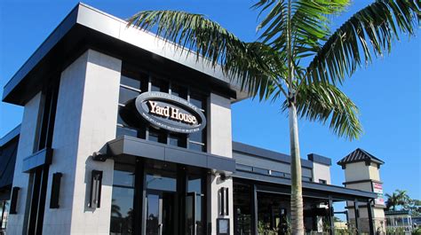 Photos Yard House Opens In Naples