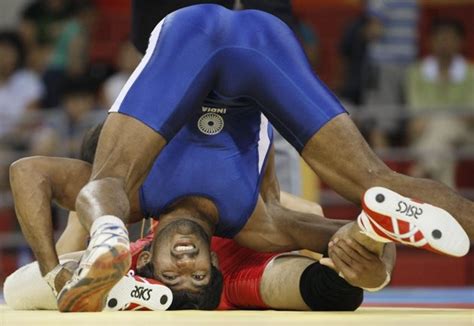 209 Best Sports Awkward Moments Images On Pinterest Funny Pics