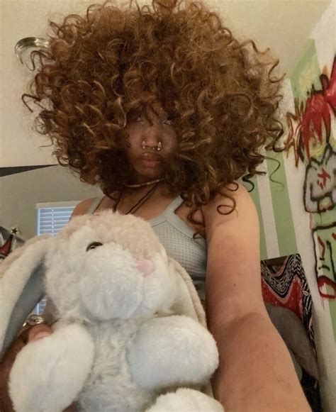 Woc Pretty Woman Lashes Hair Color People Instagram Destiny