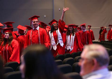 Flowery Branch Graduation In 9 Photos Gainesville Times