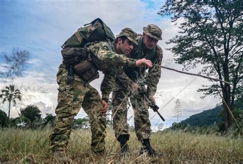 Combat Tracking Nz Special Air Service Operators Showcase Their
