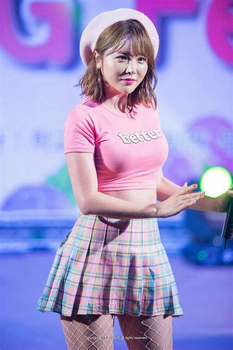 She is a trot singer, and often referred to as the 'queen of trot' in korea. Hong Jin Young | Asian girl, Sexy asian girls, Young fashion