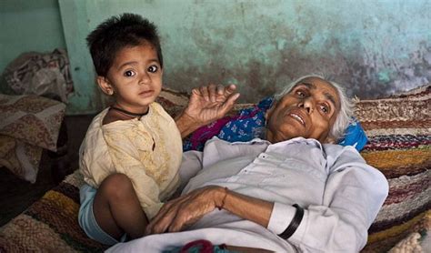 Worlds Oldest Mother Rajo Devi Lohan Reveals She Is Dying Daily Mail Online