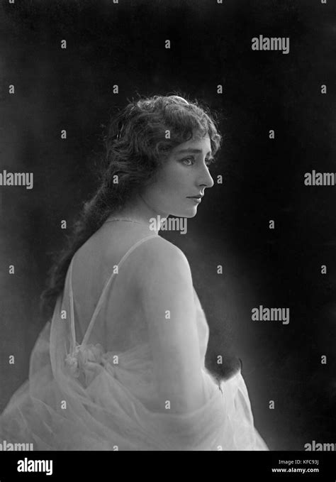 Soprano French Singer Black And White Stock Photos And Images Alamy