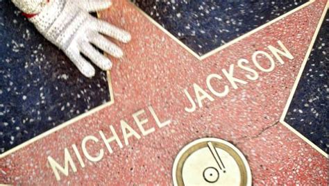 Michael Jackson a estrela e o negócio que nunca se apaga Cultura