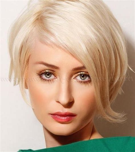A good gauge is to keep it between eye height and the top of your ears. 20 Ideas of Ladies Short Hairstyles With Fringe
