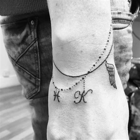 Jun 08, 2019 · for men, it means much more than having tattoo with a name of beloved woman, as love can seize, while men's friendship is rather hard to break. 60 Charming Initial Tattoo Designs - Keep a Loved One Closer