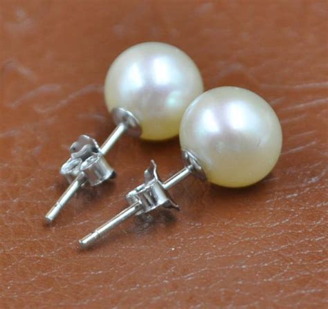 High Quality Sterling Silver 8mm Round Whiteandpink Pearl Earring Studs