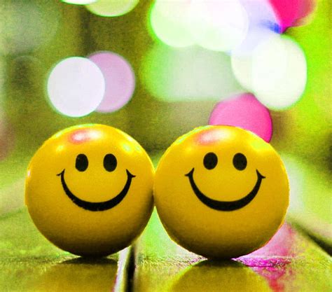 Smile Emoji For Dp Cách Tạo Hình đại Diện ấn Tượng Với Biểu Tượng Cười Nhấp để Xem Ngay