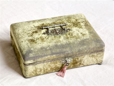 French Vanity Pandoras Box Sewing Box Pink Silk Green Velvet