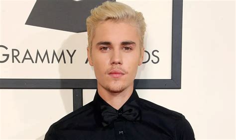 justin bieber s hair 15 best looks through the years hair system