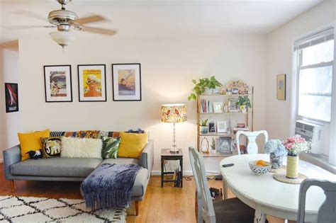 This Travel Journalists First ‘big Girl Apartment Is A Cozy Colorful