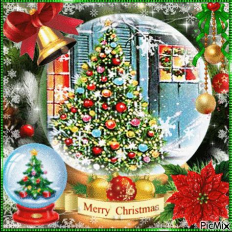 Christmas Snow Globe  Pictures Photos And Images For Facebook