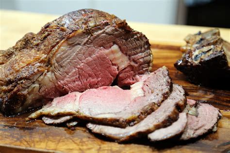 A section of the rib that's generally served as prime rib in restaurants. 20 Of the Best Ideas for Holiday Prime Rib Roast - Home ...