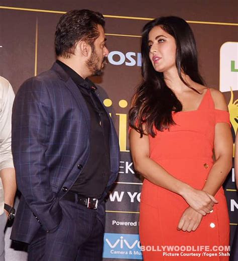 iifa 2017 salman khan and katrina kaif can t take their eyes off each other and we have it