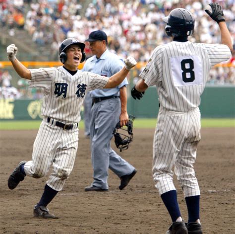 明徳義塾中学・高等学校 meitoku gijuku junior & senior high school. 明徳義塾、初Vへの分岐点 常総学院から2者連続アーチ | 投票 ...