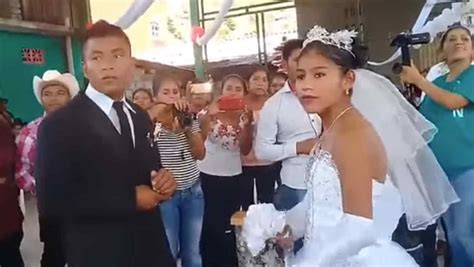 El término blue monday, que coincide con el tercer lunes de enero, fue pronunciado por primera vez en 2005 como parte de una campaña. México: la boda más triste del mundo se hace viral (VIDEO ...