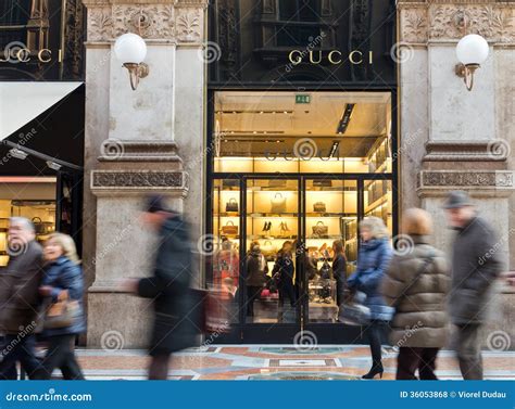 Gucci Photos Stock Téléchargez 2987 Photos Libres De Droits
