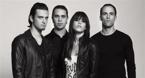 It bore the mark you instructed to be watched for. Halestorm - statementwriter.web.fc2.com