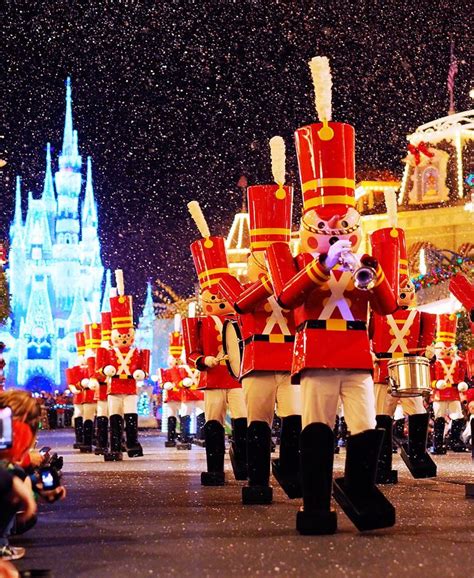 The Best Of Walt Disney World At Christmas Disney World Christmas