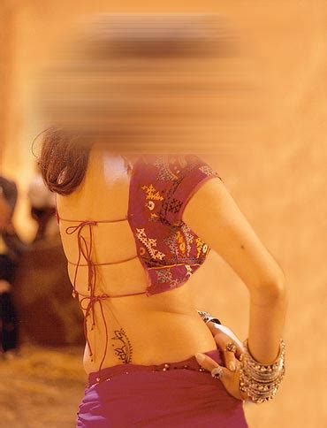 Can You Recognise These Women From Their Sexy Backs Rediff Movies