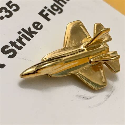 F 35 Joint Strike Fighter Jsf Gold Plated Lockheed Martin Lapel Pin Nos