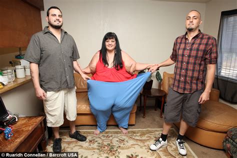 Former Weight Gain Queen Drops 240lbs To Save Her Life