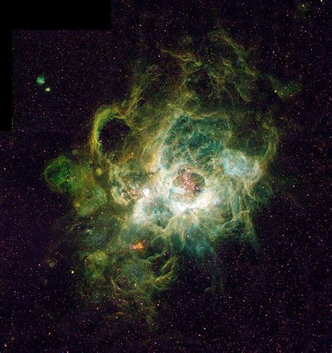 Ngc 604 A Huge H Ii Region In The Triangulum Galaxy In 2020 Hubble